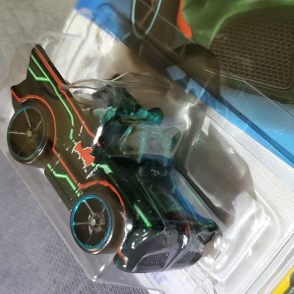 Hot‎ Wheels - Picture 3 of 8